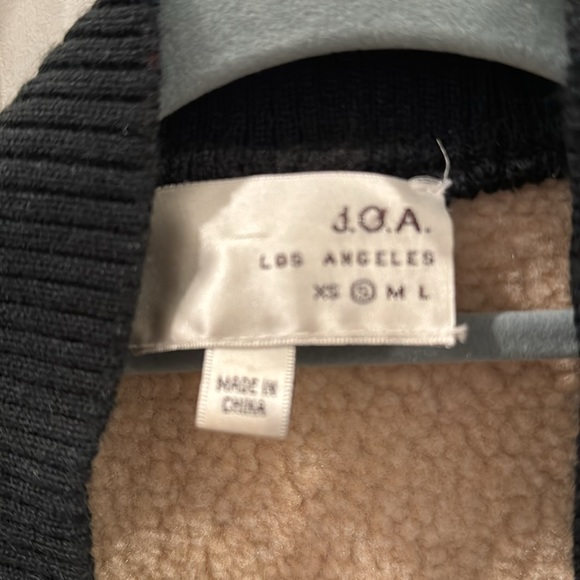 JOA black faux leather Sherling vest small sold out - Picture 5 of 6